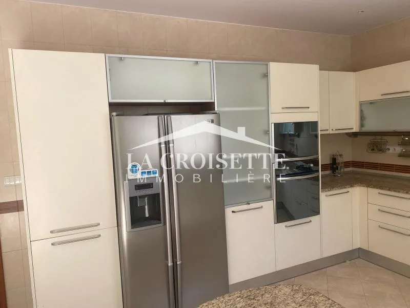 Villa S+3 à La Marsa MVL1684