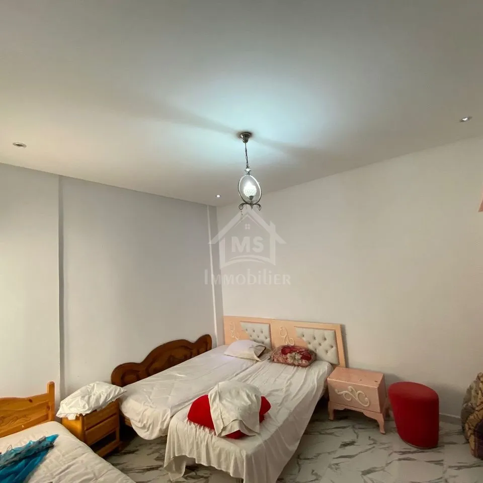 Un spacieux appartement S+2 RDC à vendre à Hammamet 51355351