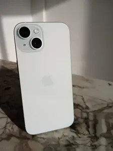 📱 iPhone 15 256 Go – Bon Occasion