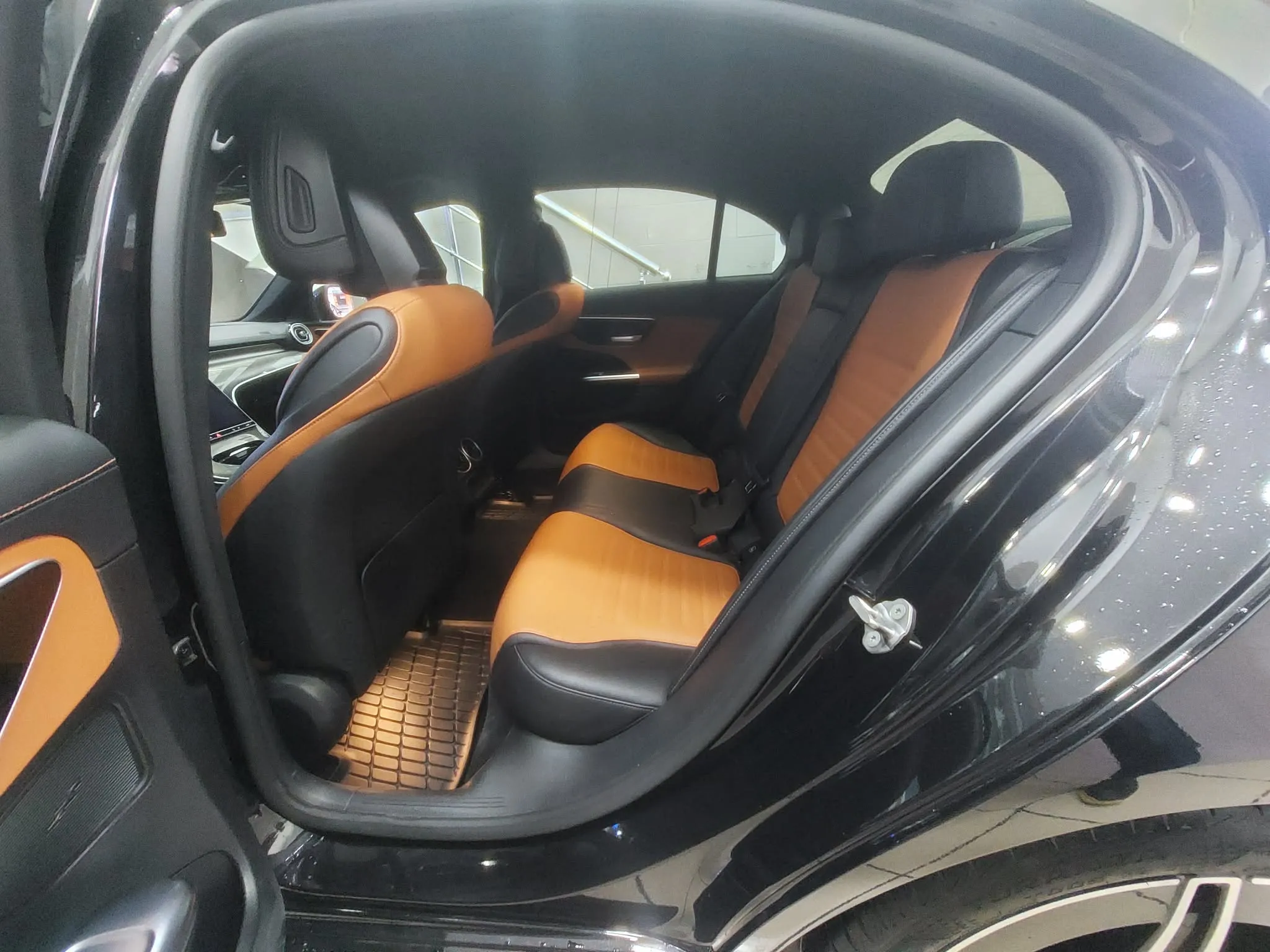 Mercedes-Benz C 180 - AMG - Tel 98479647