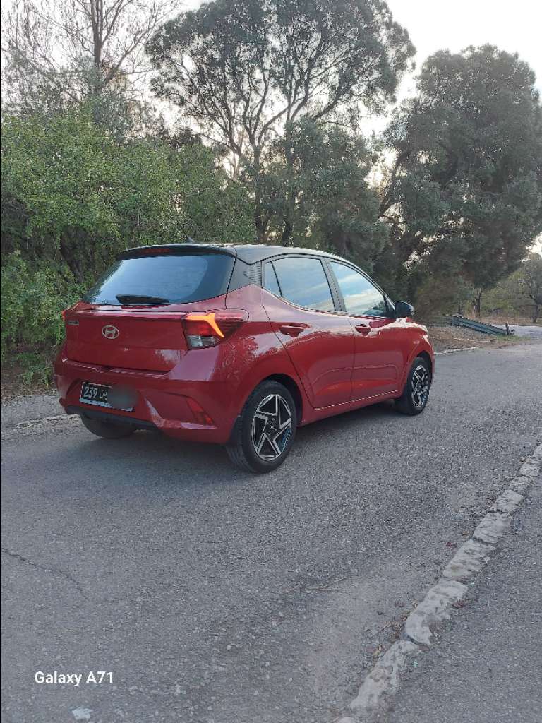 Hyundai grand i10