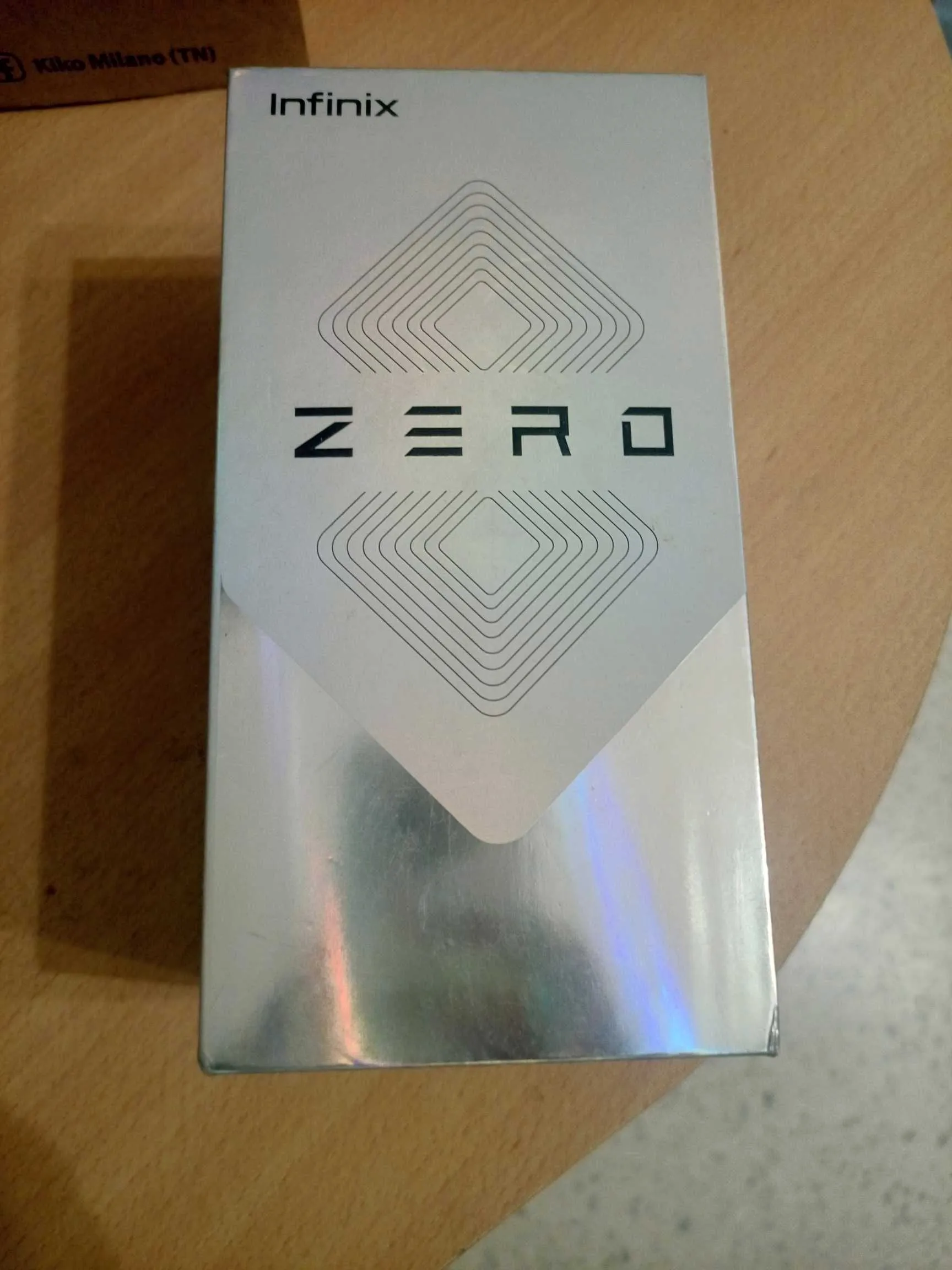 Infinix zéro 8 bon état 