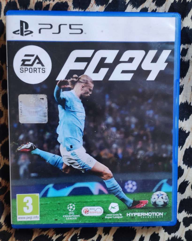 À vendre FC 24 sur PS5