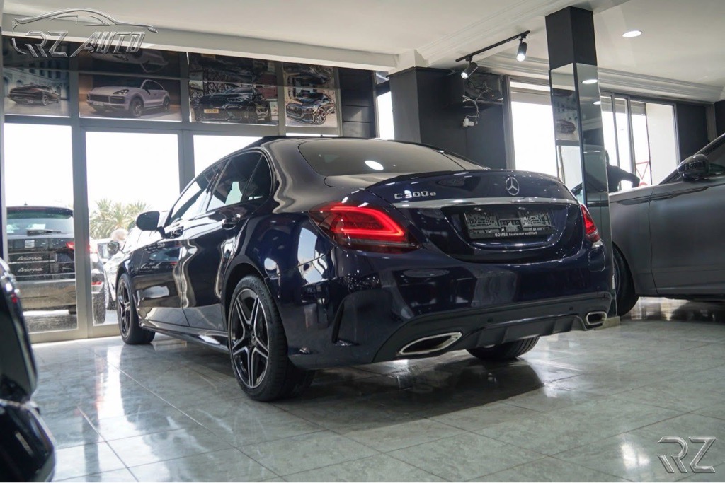 🌟 MERCEDES BENZ C300e AMG 4MATIC🌟  📲 51 080 080 | 26 410 477 🔁 Possibilité de vente ou échange