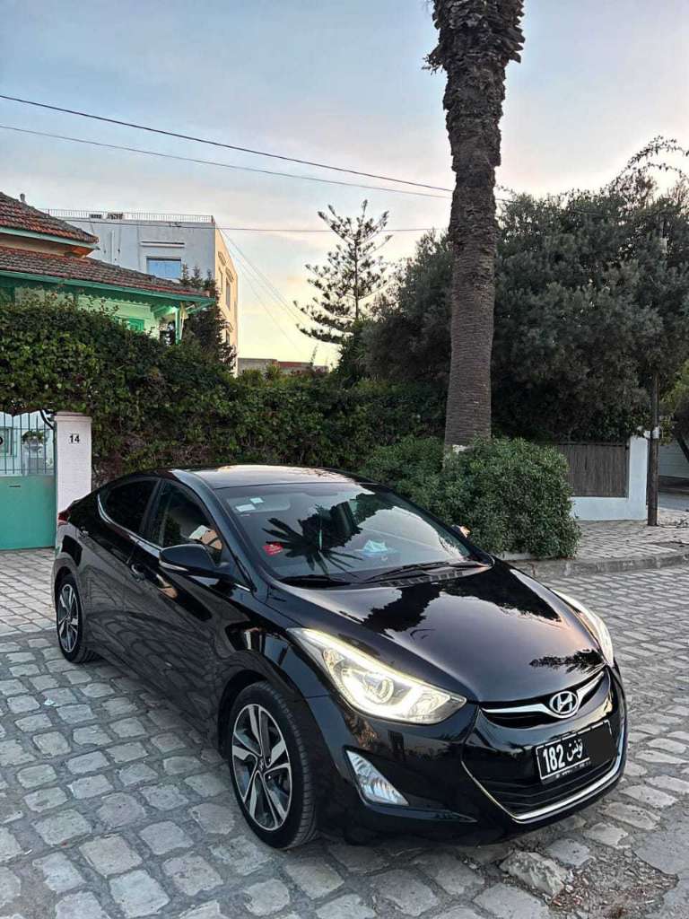 đđHYUNDAI ELANTRA -đđ