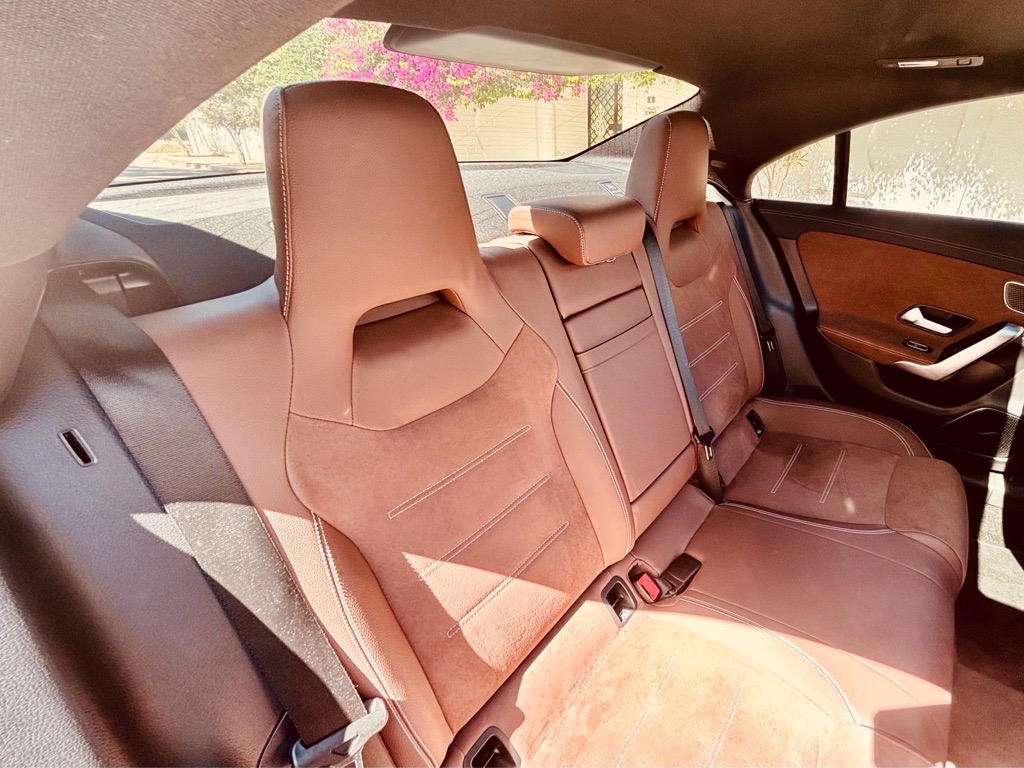 Mercedes‑Benz CLA 250 e modèle 2024