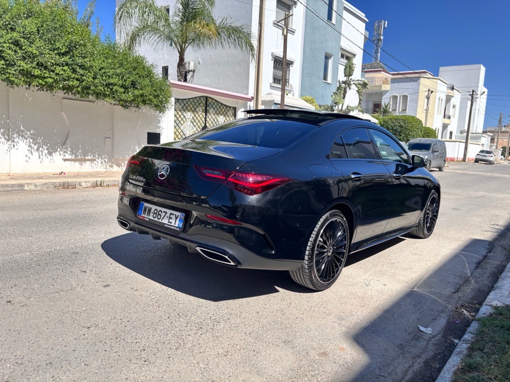 Mercedes‑Benz CLA 250 e modèle 2024