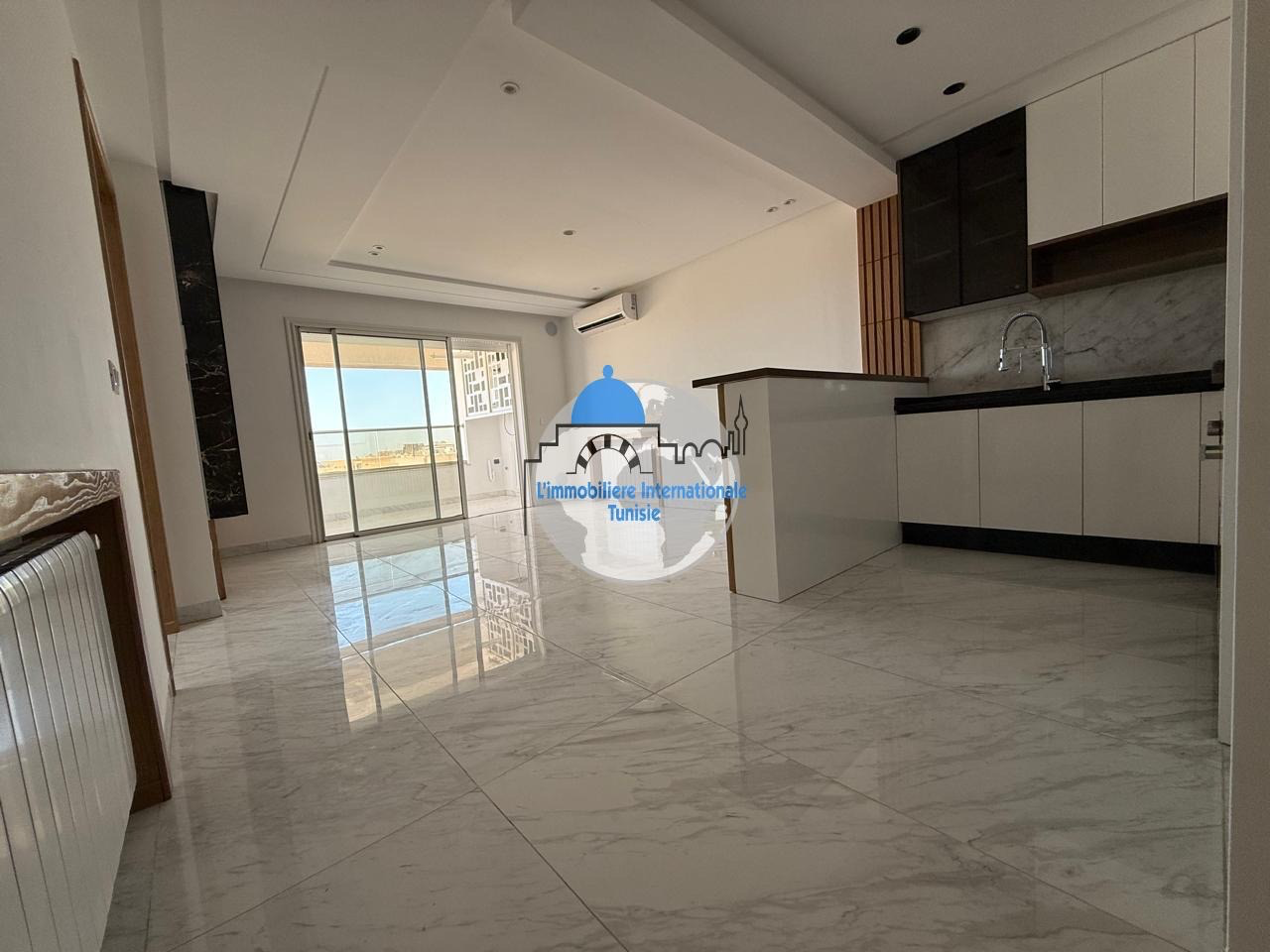 luxe S+1 jamais habité, situé à Sahloul