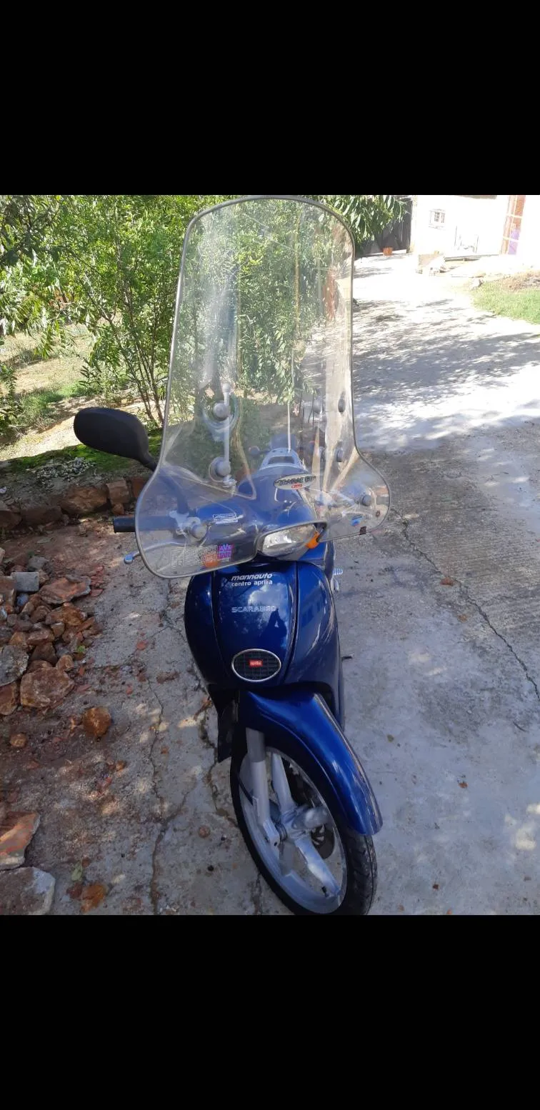 Aprilia scarabeo 
