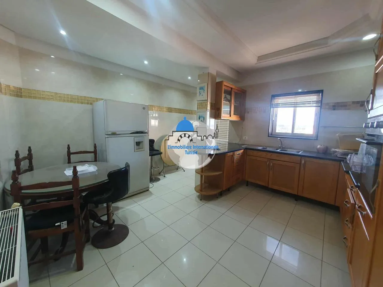 Appartement S+3 semi-meublé à louer à Cléopâtre Hammam Sousse