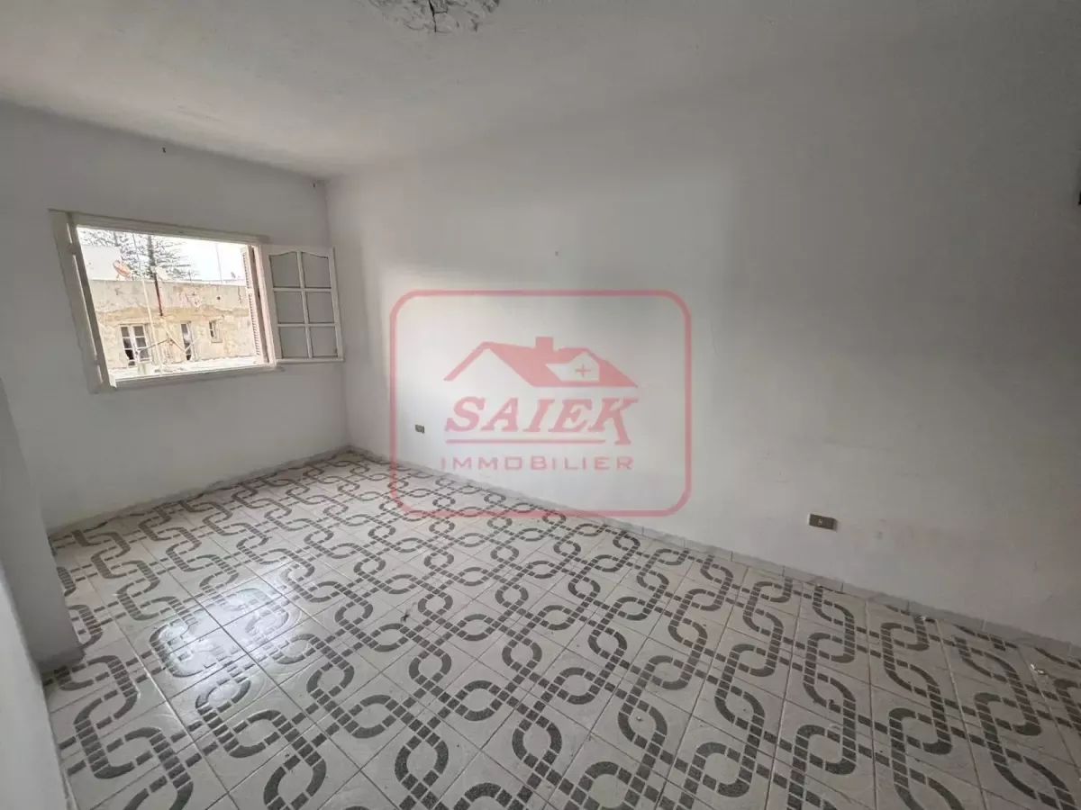 A Louer Appartement Au centre-Ville