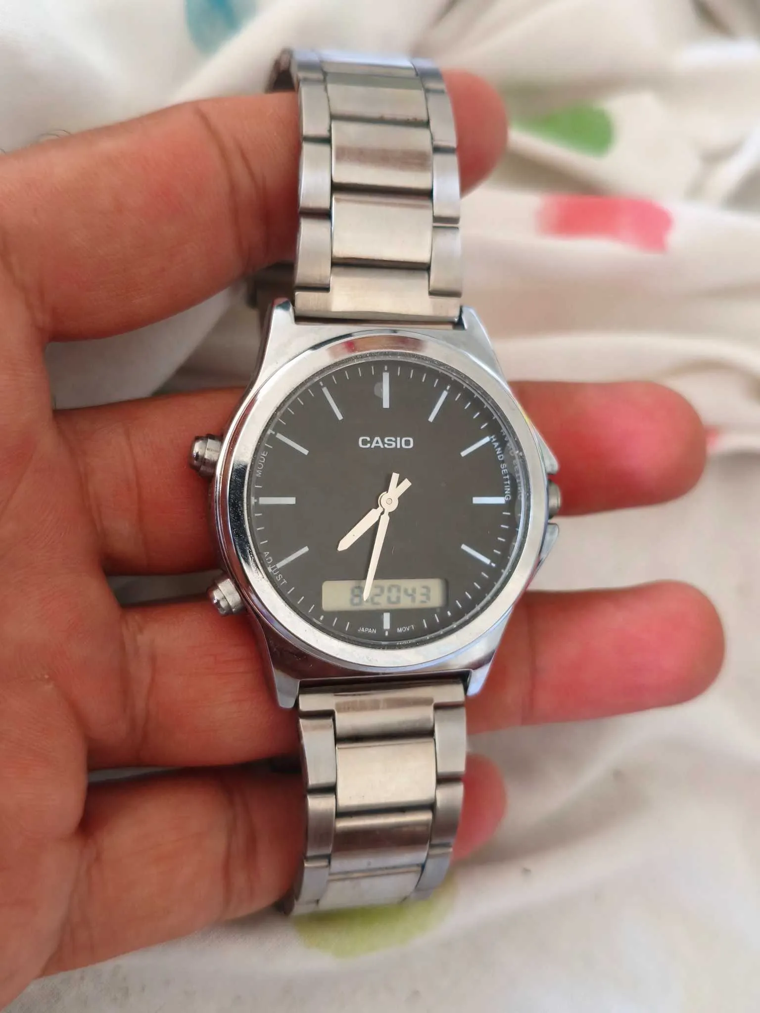 Montre Casio neuve