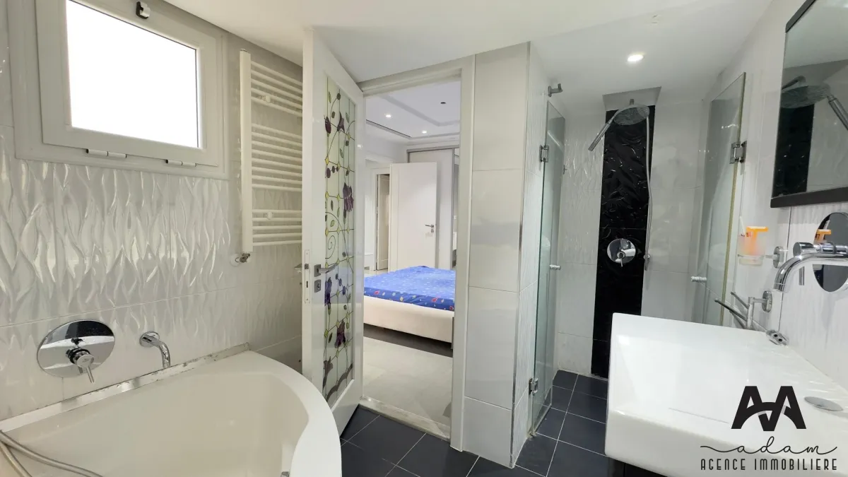 Étage de villa S+3 meublé à Neapolis, Nabeul