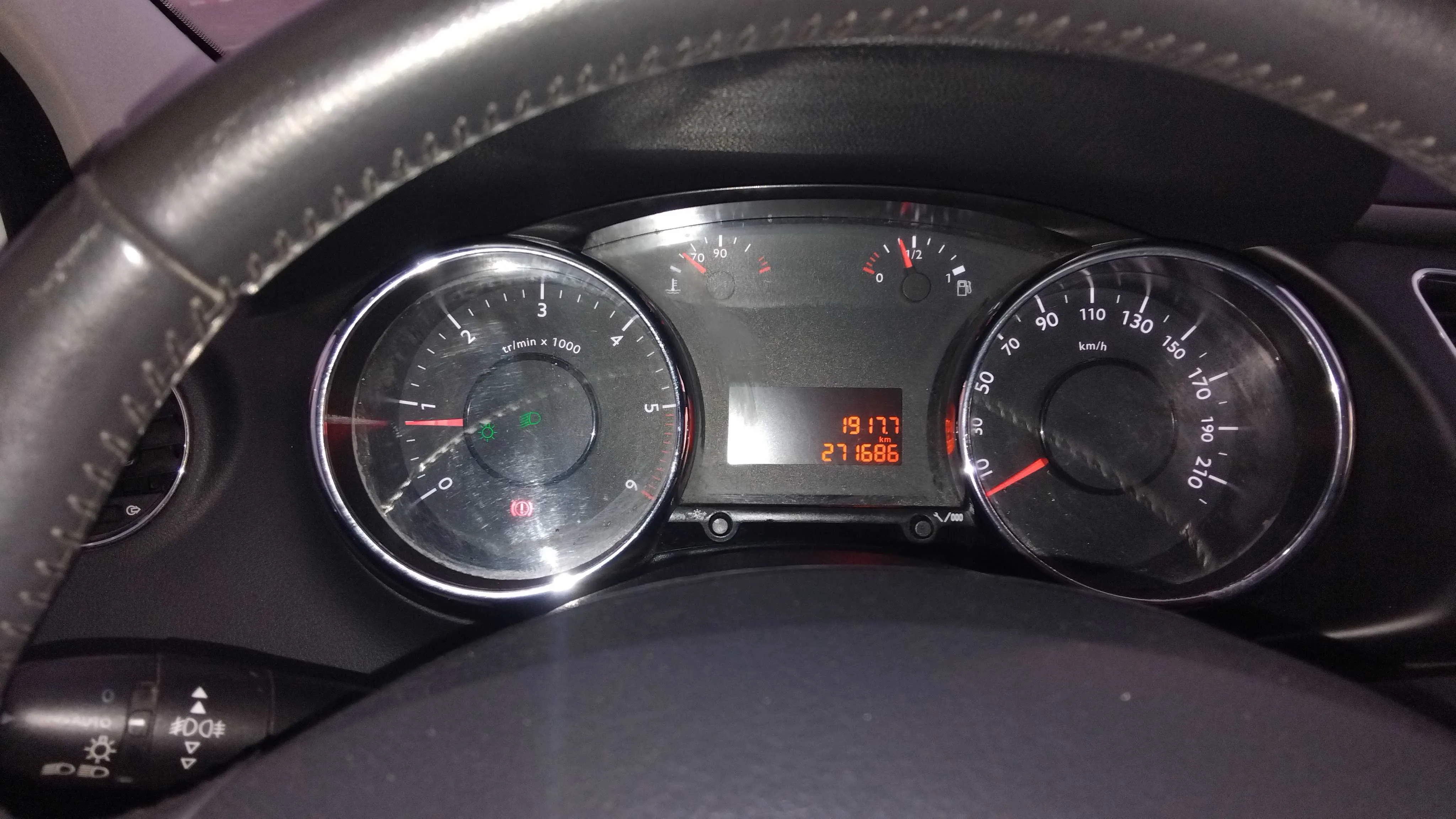 3008 HDI1.6  TU254