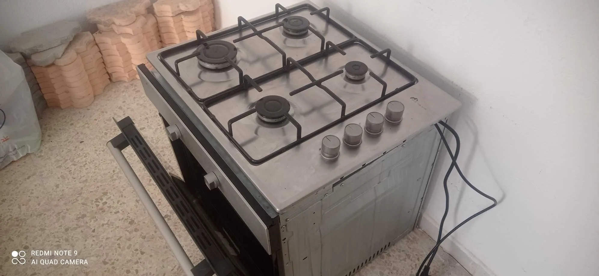 Four encastrable + plaque ( inox)