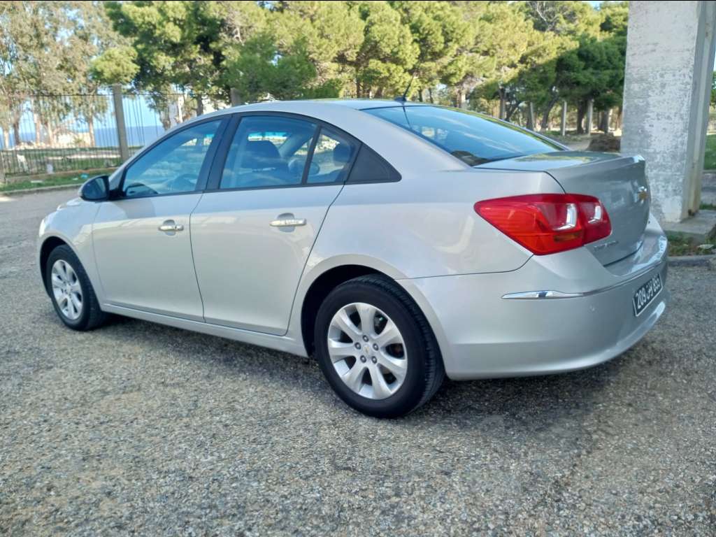 Chevrolet cruze