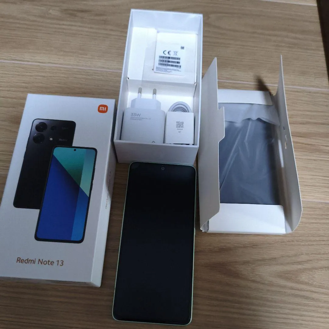 Redmi note 13 8/128 comme neuf