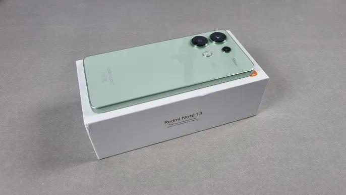 Redmi note 13 8/128 comme neuf