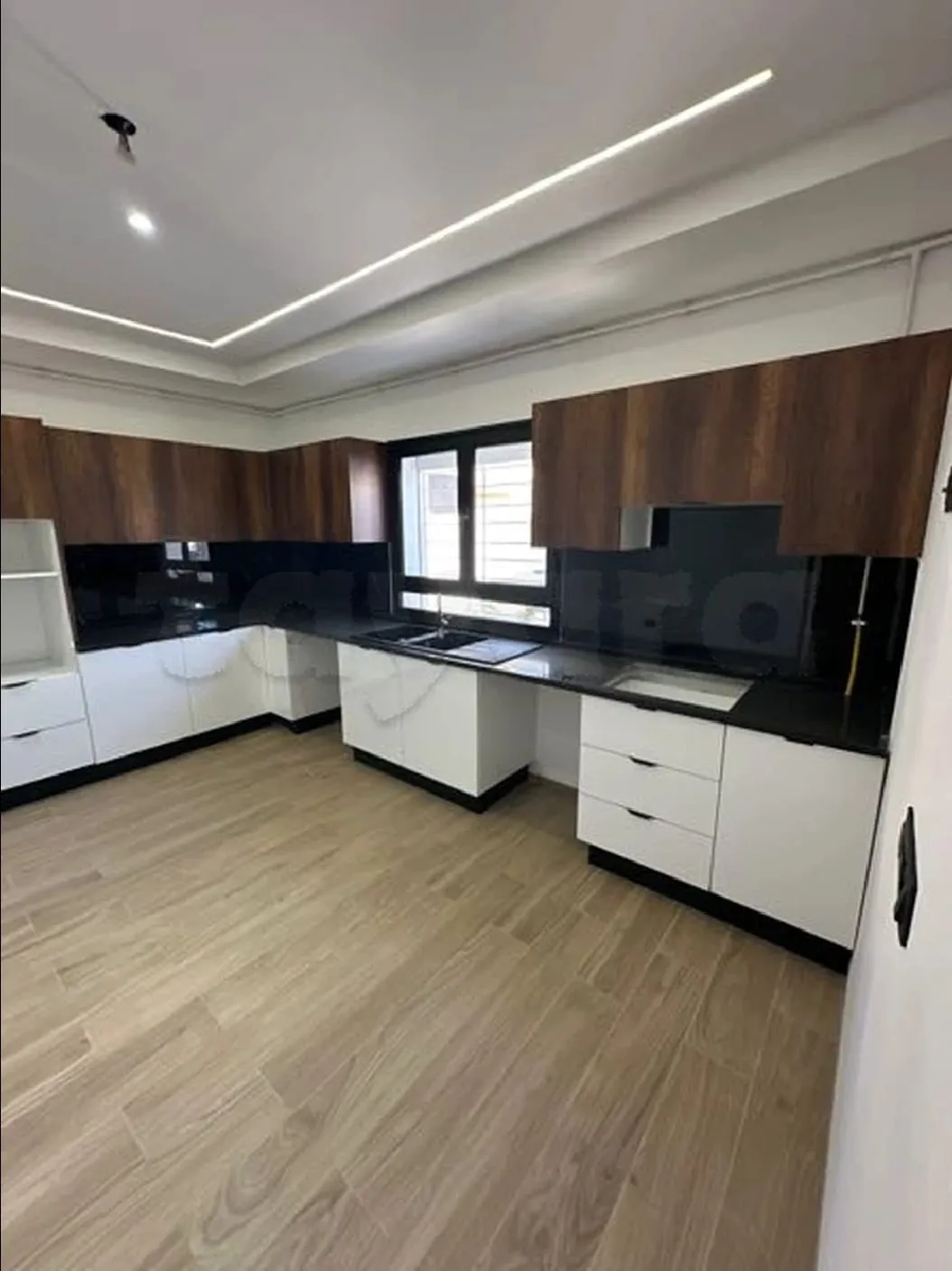 Avendre villa plus ètage toute neuf à Hammam Sousse