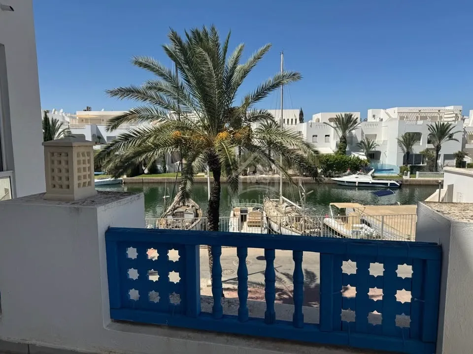 Bel appartement S+2 à vendre à Yasmine Hammamet 51355351