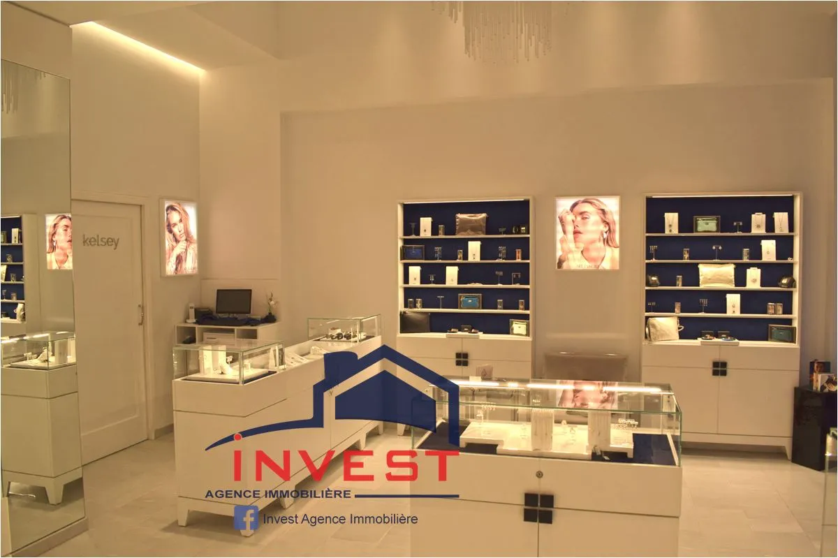 Local commercial au Lac 2
