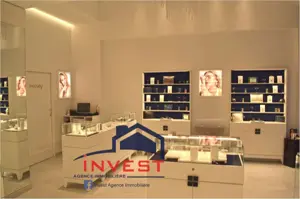 Local commercial au Lac 2