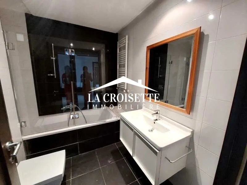 Appartement S+3 avec chambre de service au lac2 MAL1136
