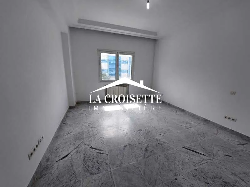 Appartement S+3 avec chambre de service au lac2 MAL1136