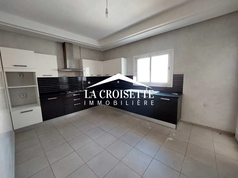 Appartement S+3 avec chambre de service au lac2 MAL1136