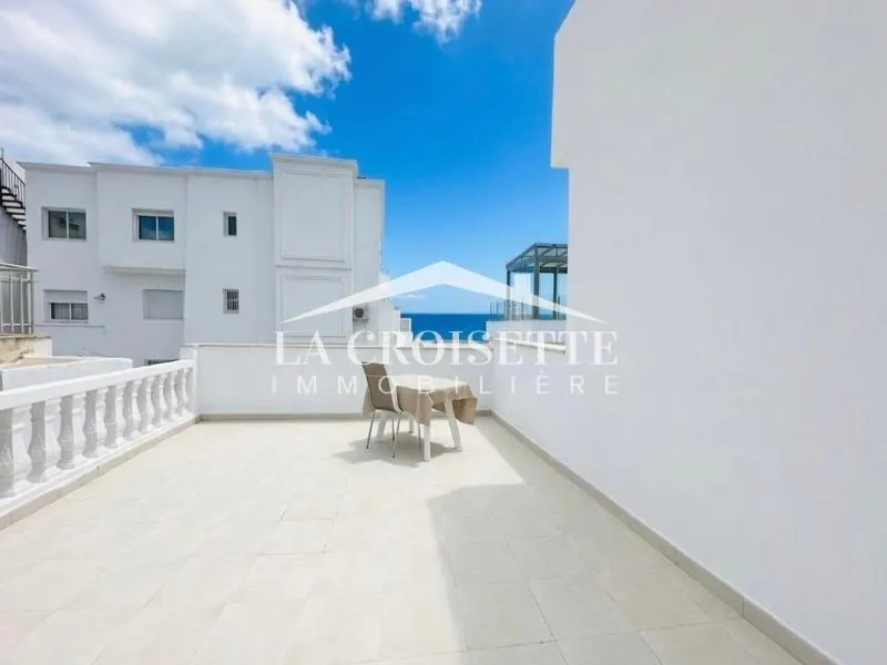 Duplex meublé S+2 avec vue sur mer à La Marsa MDL0745