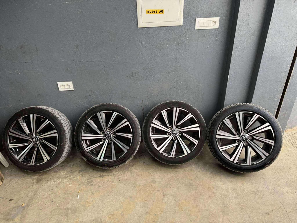 JANTES ALU TOYOTA ORIGINAL 17 pouce