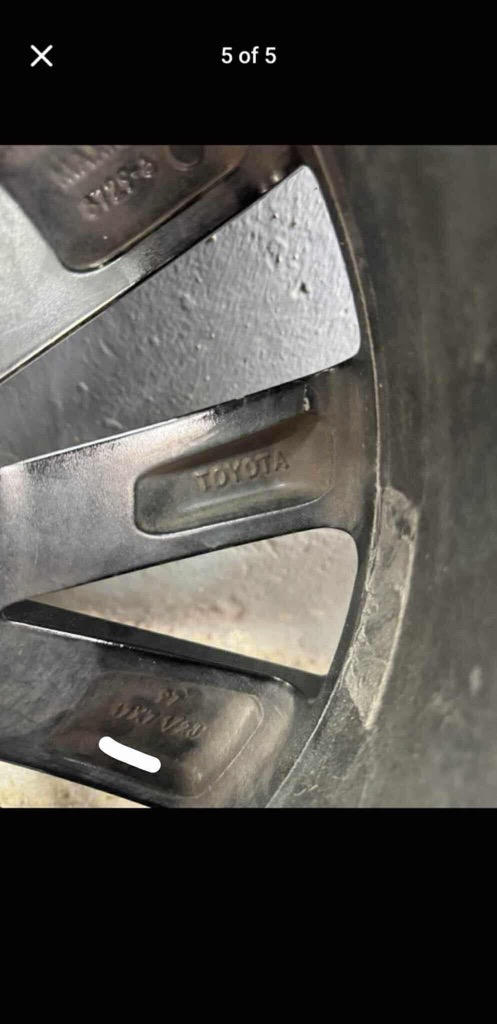 JANTES ALU TOYOTA ORIGINAL 17 pouce