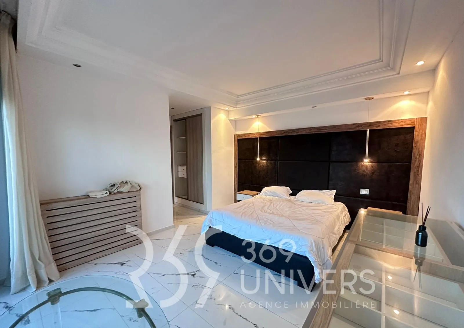 Appartement meublé pied dans l'eau à La Marsa