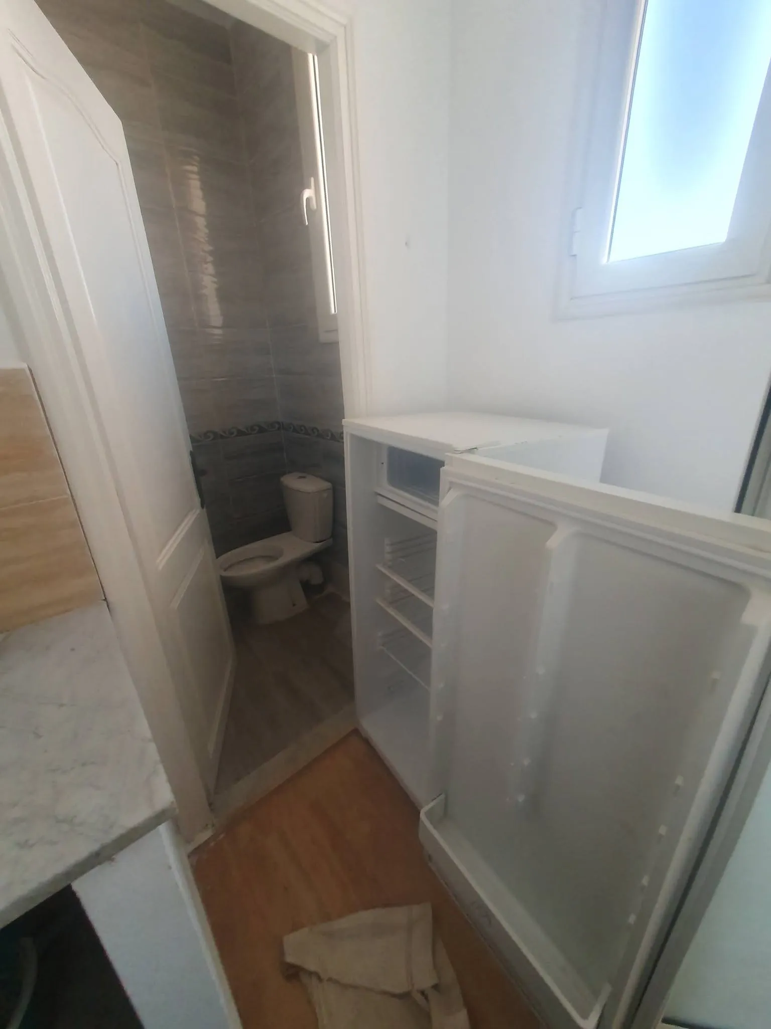 joli studio s0 meublée