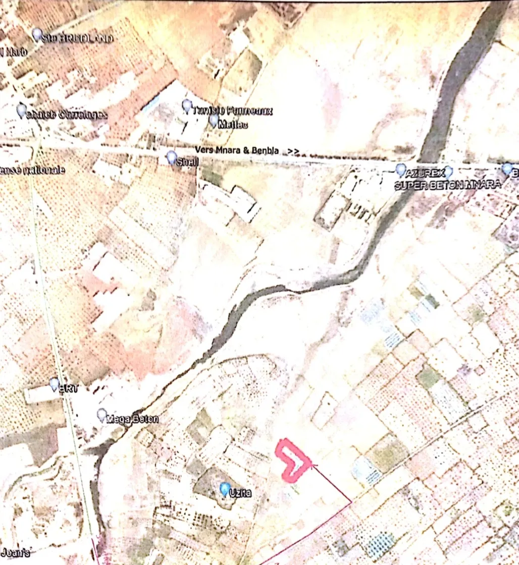 Terrain à vendre Bembla Menara ; أرض للبيع في بمبلا المنارة