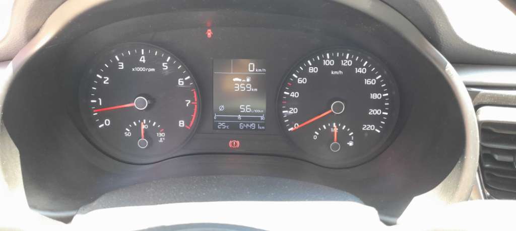 A vendre kia Rio 2020 presque neuf