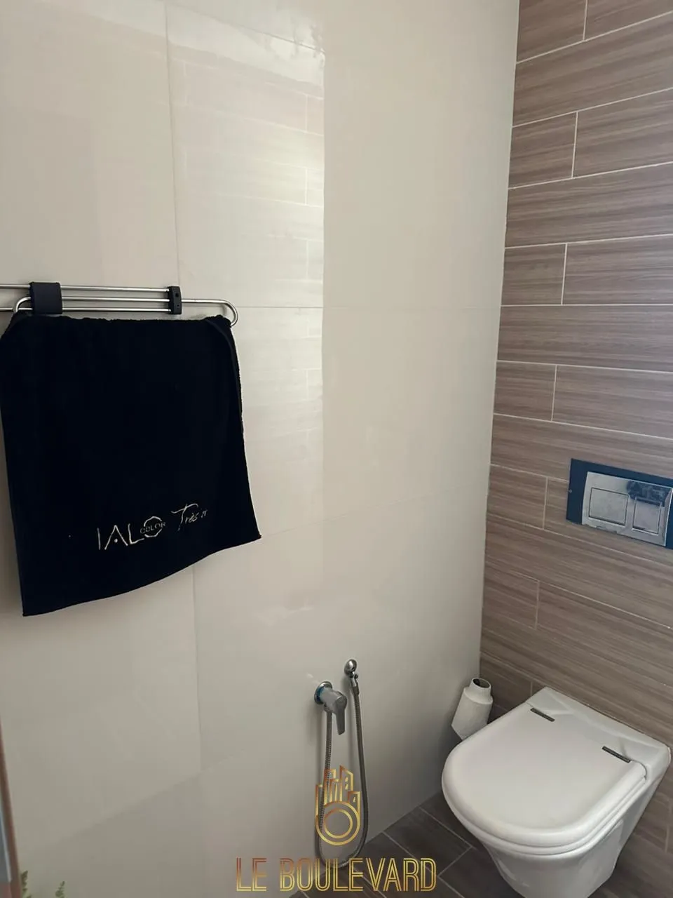 Location Annuelle : Etage De Villa S+2 Haut Standing Meublé à AFH Mrezga, Nabeul
