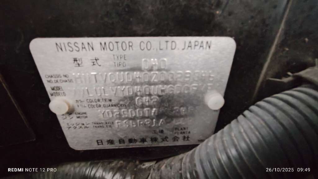 Nissan Navara D40 LE