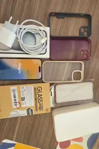 Iphone 15 noir importé de France 128G