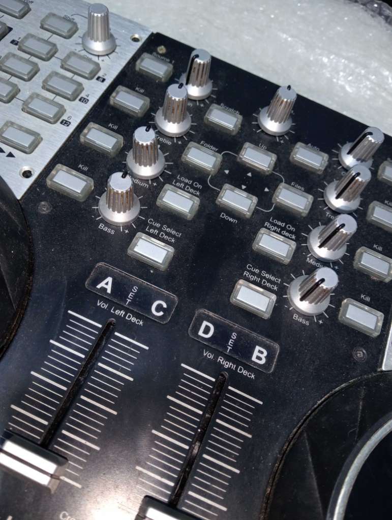 Contrôleur hercules avec casque Pioneer 