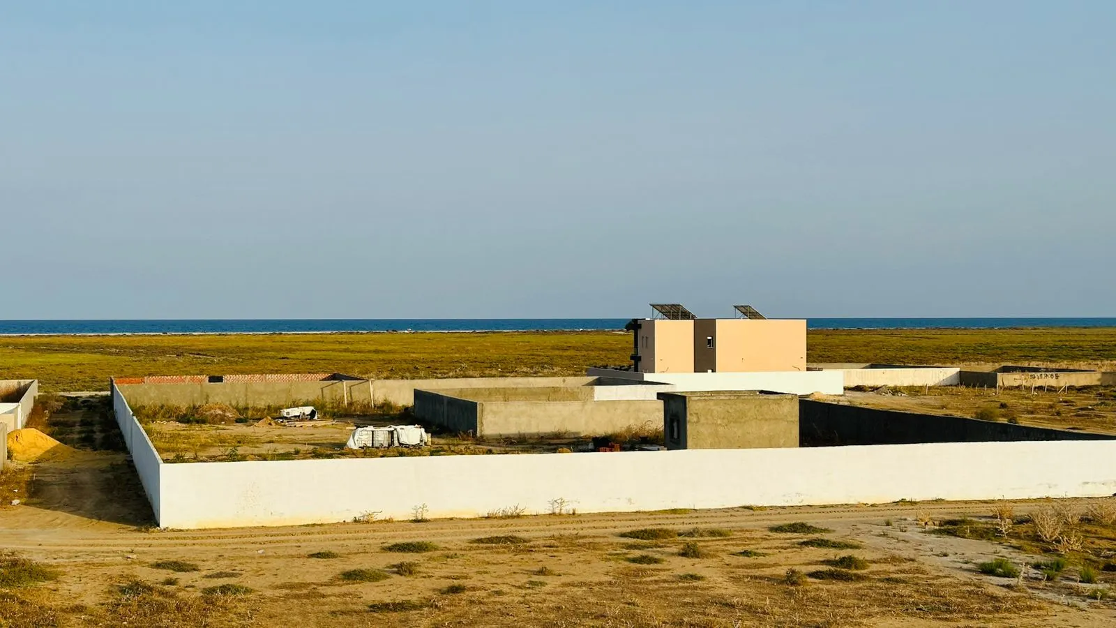 terrain 3klm de Yasmine Hammamet 650m de la mer