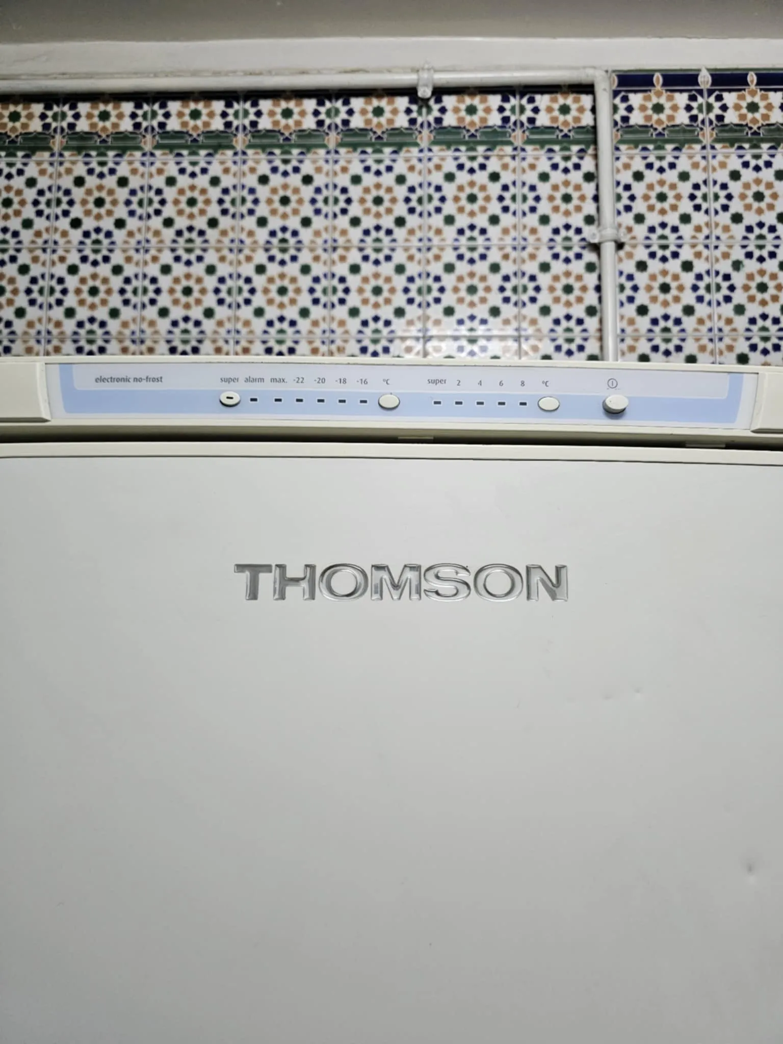 REFRIGÉRATEUR THOMSON 430L