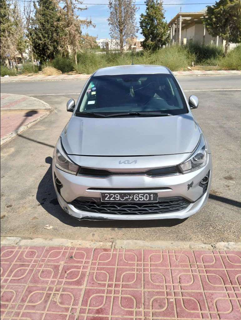 Kia rio 