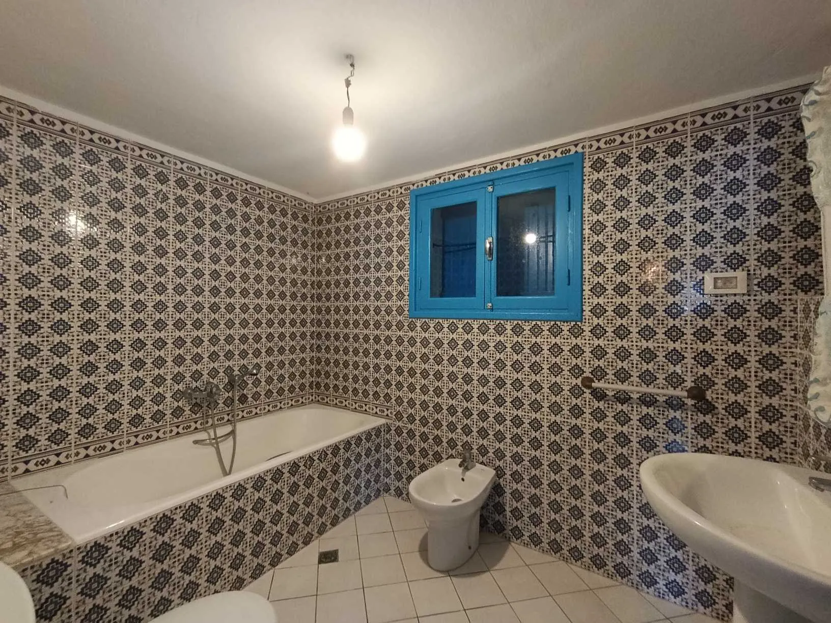 Charmante villa pieds dans l'eau à Kélibia