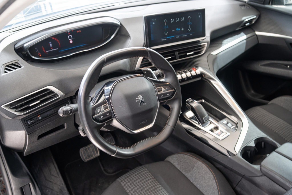 🌟PEUGEOT 5008 ALLURE🌟 📲 51 080 080 | 26 410 477 🔁 Possibilité de vente ou échange