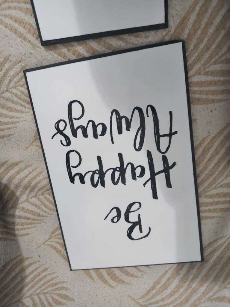 À cause de mon départ à l'étranger