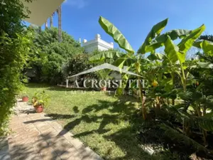 Villa S+4 avec vue sur mer à Carthage MVL0152