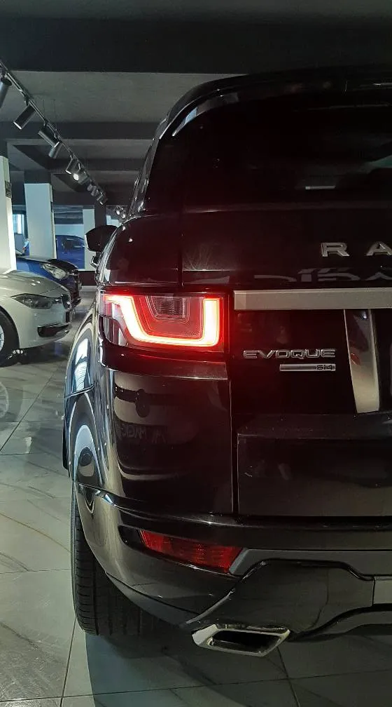 RANGE ROVER