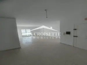 Appartement S+4 à Ain Zaghouan Nord MAL2390
