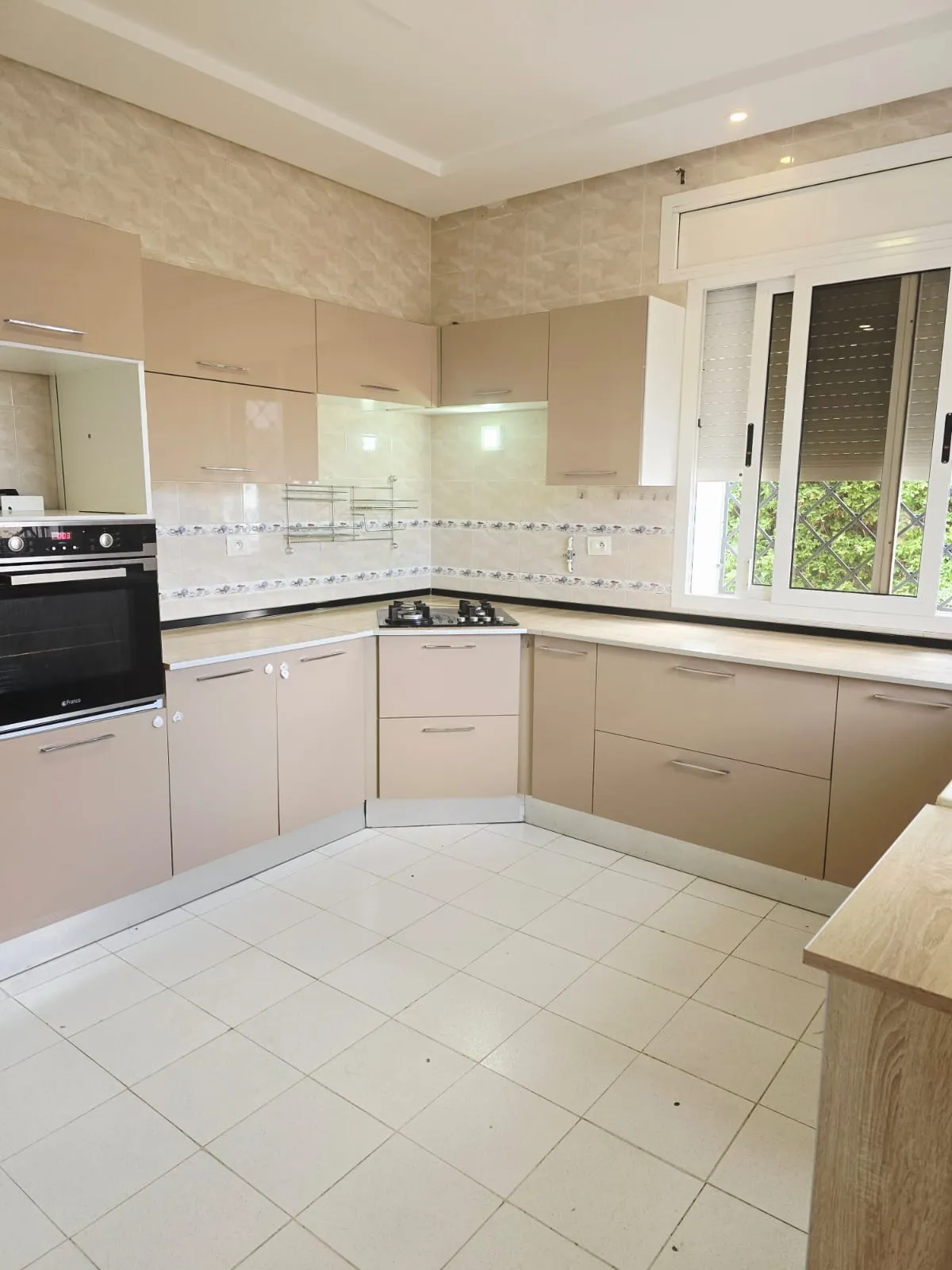 🏡Villa Plein Pied Avec Garage En Vente | Chott Mariem